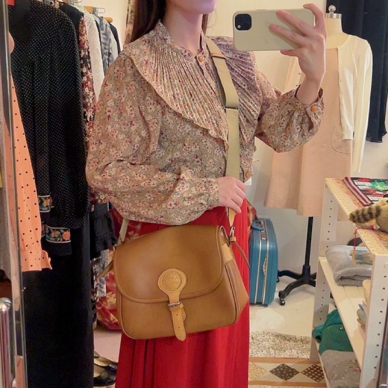 sac / beige brown shoulder bag