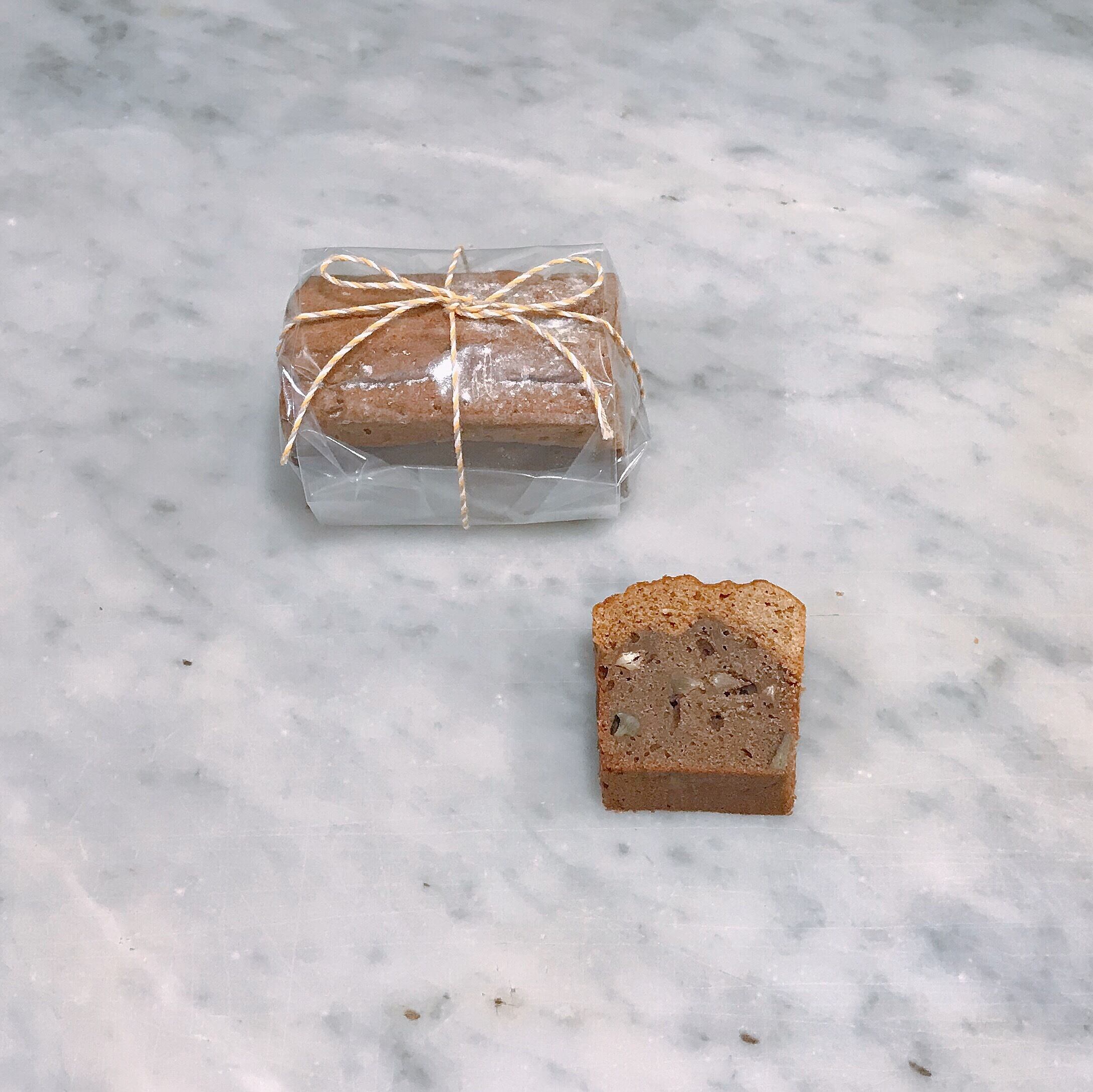 根菜とそば粉のパウンドケーキ 滋味菓子屋