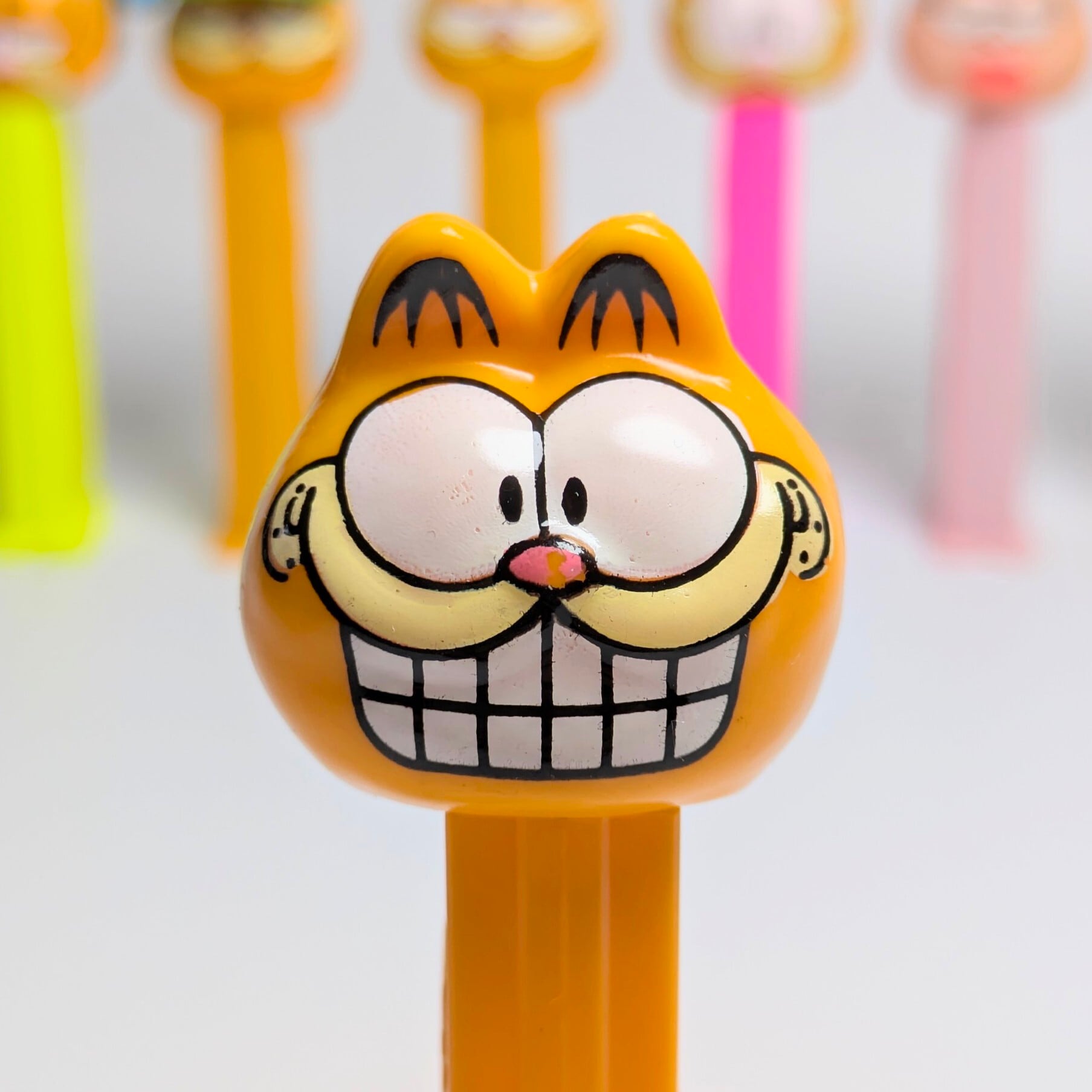 ☆ VINTAGE 90' ☆【 Garfield / ガーフィールド ) 】PEZ / ペッツ 『 ガーフィールド / スマイル 』 〚アメリカン雑貨 アメトイ〛