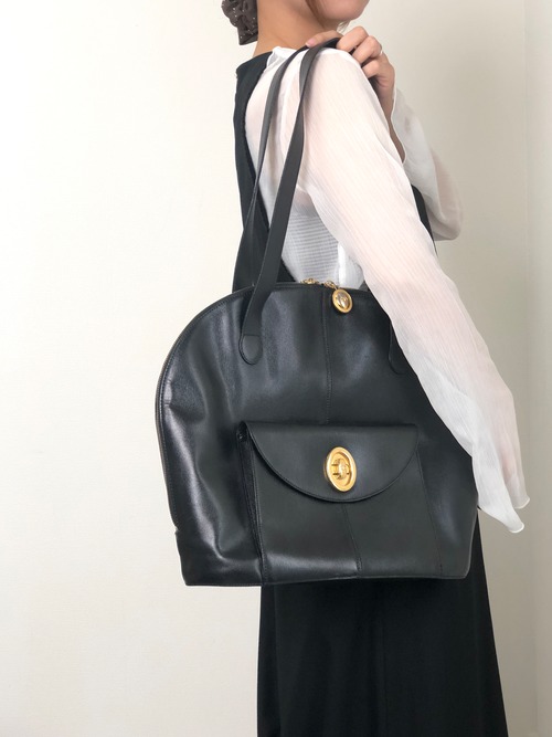 Christian Dior クリスチャン ディオール ショルダーバッグ ブラック オーバル ターンロック レザー vintage ヴィンテージ オールド 7ng3ku