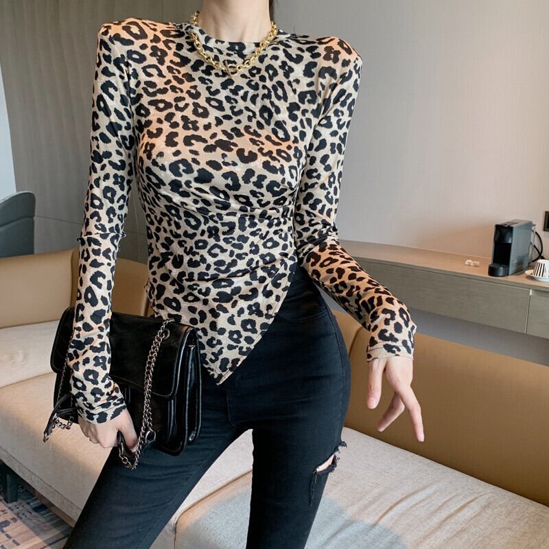 スタンダードレオパードプリント柄Tシャツ オータム薄手トップス ロング レトロ 秋物 ガールズファッション22090256300