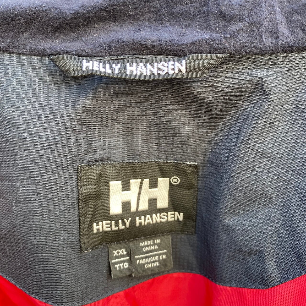 HELLY  HANSEN デザインパーカー　ビックサイズ