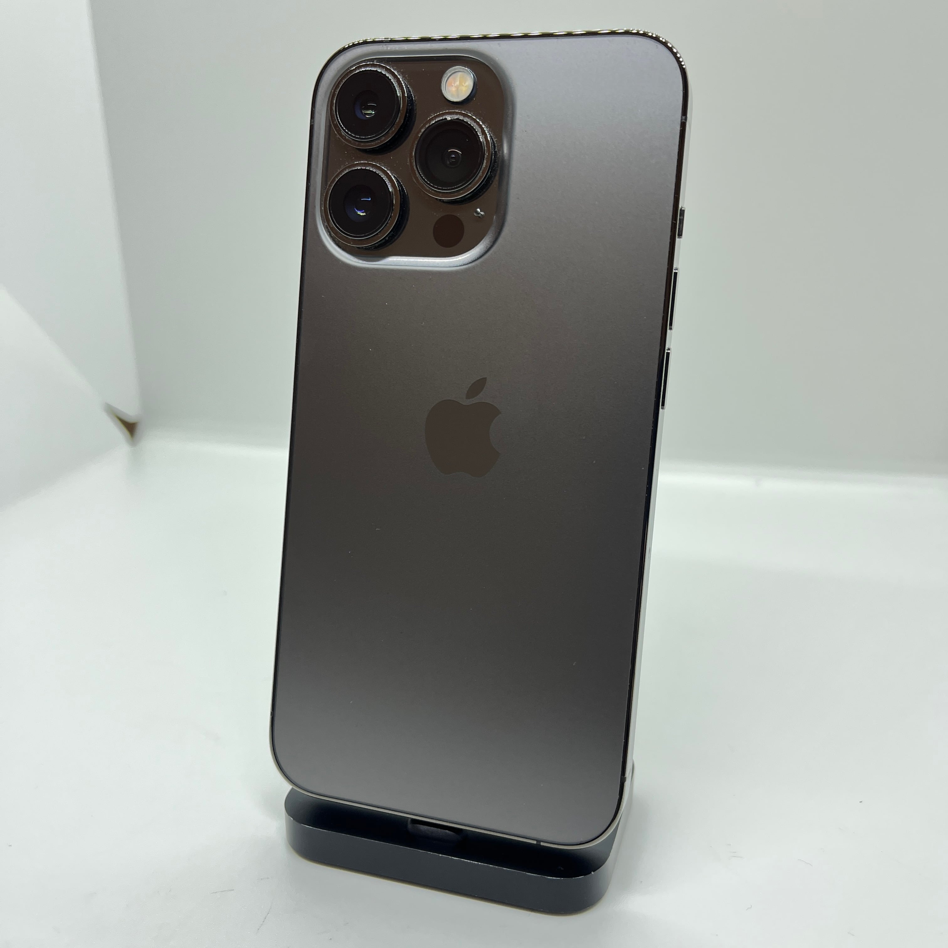 バッテリー最大容量100％】iPhone11 128GB レッド【SIMロック解除済み
