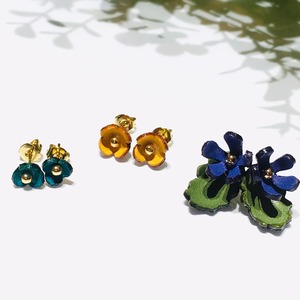 【アウトレット3D立体レザーフラワー】クローバーSS  (ピン無しタイプ)9個入(パープル）