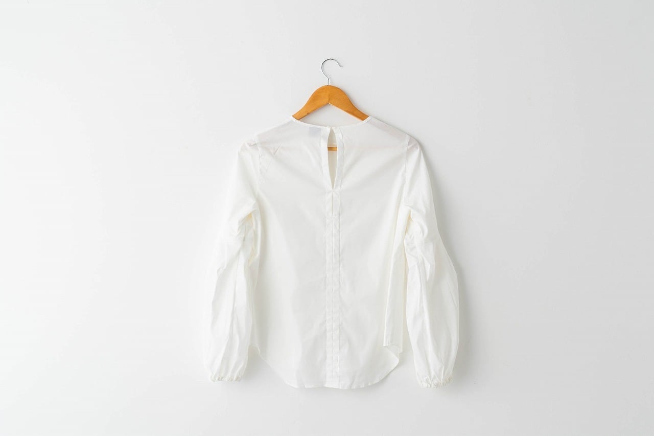 中村江里子セレクト アヴェクデュクレ バルーンブラウス（ホワイト