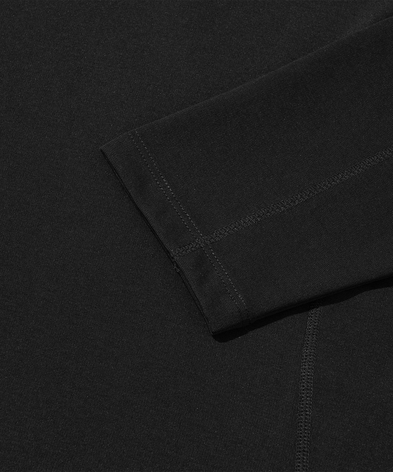 STREAMLINE LONG SLEEVE T-SHIRT_BLACK