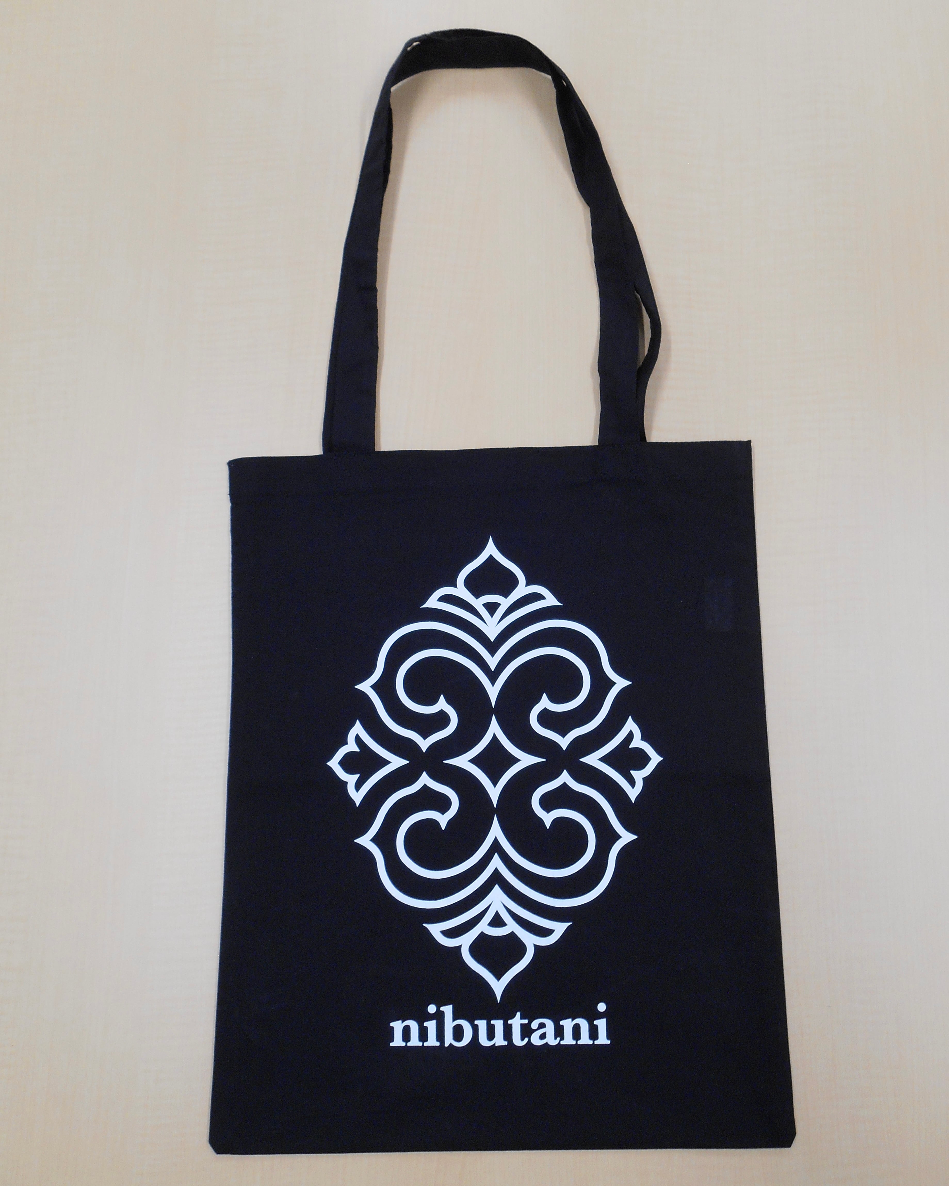 アイヌ　チヂリ 関根真紀デザイン アイヌ文様刺繡額 【関根真紀 作】 その他アート katak 通販