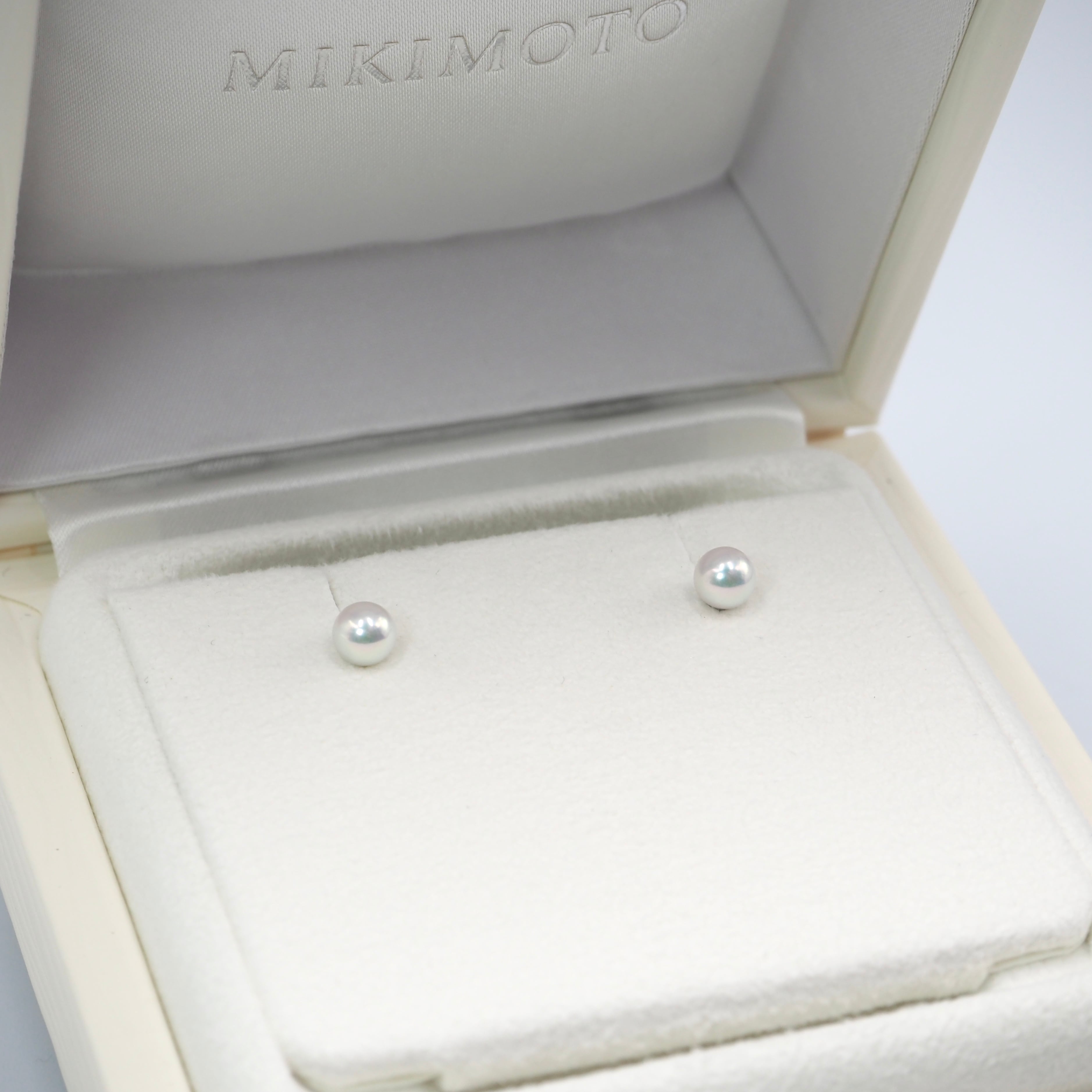 12/11掲載【現行品】MIKIMOTO パールピアス ピアス 18k ホワイトゴールド ミキモト 付属品付き 付属品付き