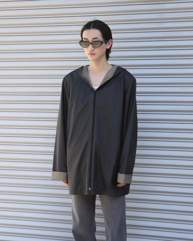 Zip up half hood coat