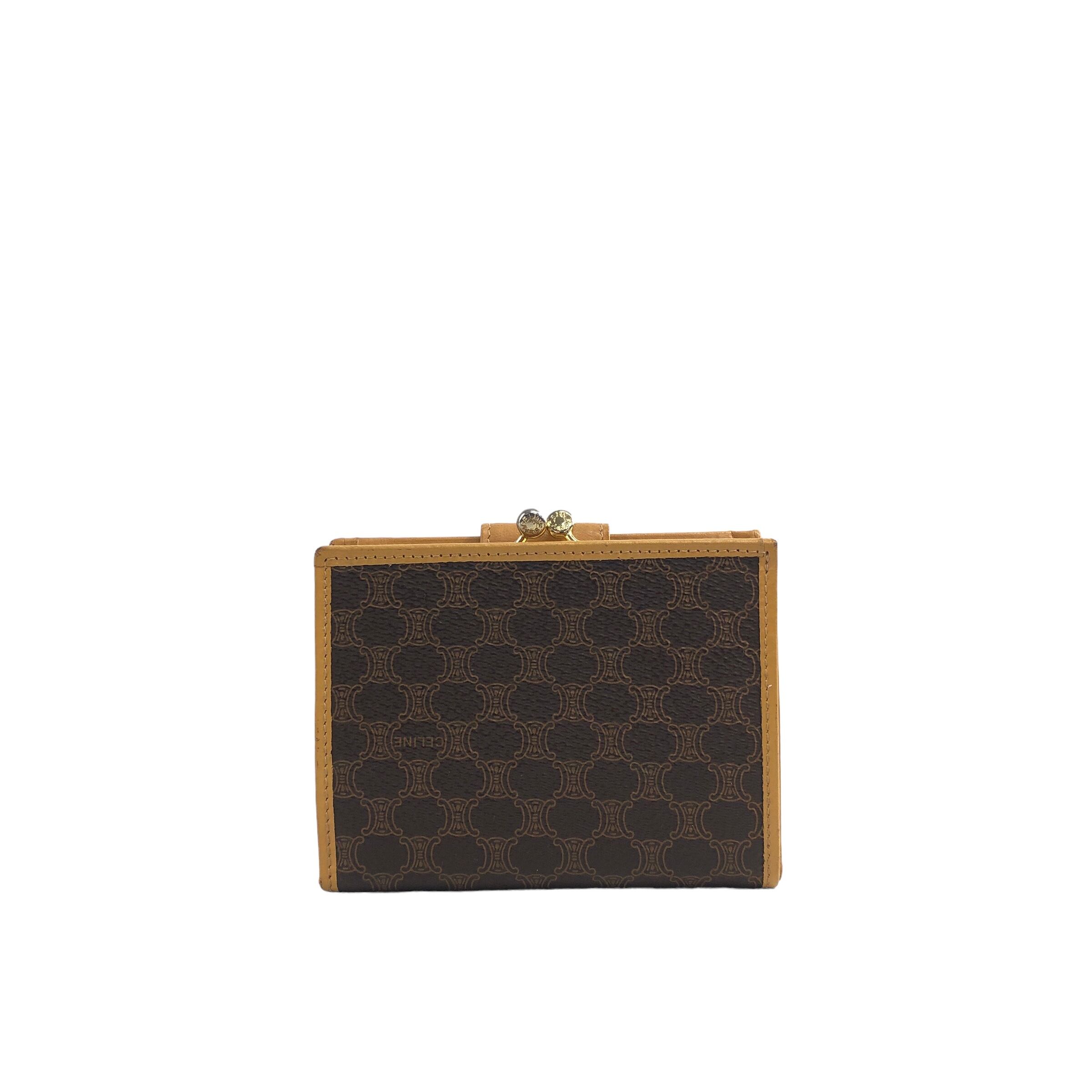 CELINE セリーヌ マカダム ロゴ型押し PVC レザー 財布 ブラウン