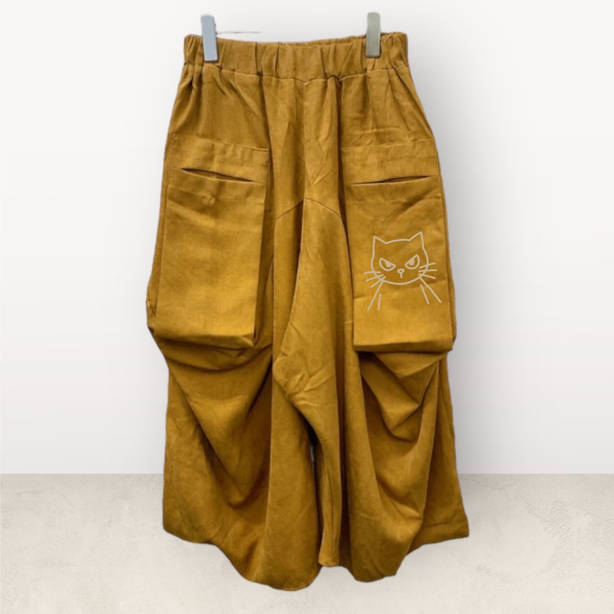 再入荷 レディースフリーサイズ 秋冬生地ピーチスキンフラップポケットサルエルパンツ キャメル