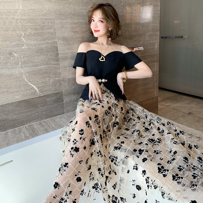 ラウンドネックストラップレスメッシュウェストドレス オータム 秋物 Oネック ステッチ MIUCO89553334581