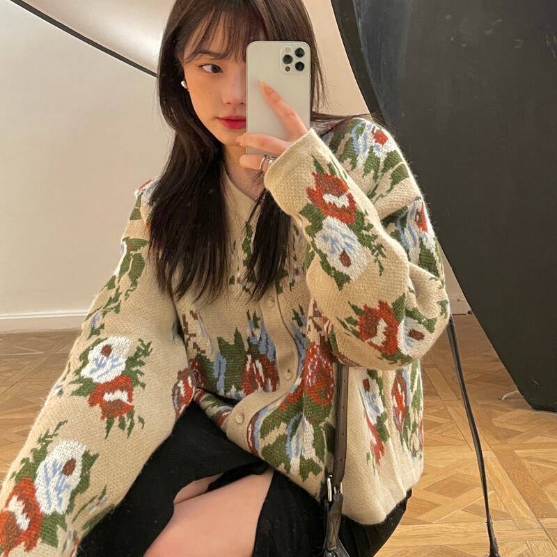 スタンダードフローラルニットカーディガンレディースルーズVネックセーター コート オータムトップス レトロ 秋物 花柄 モンロー82546264341