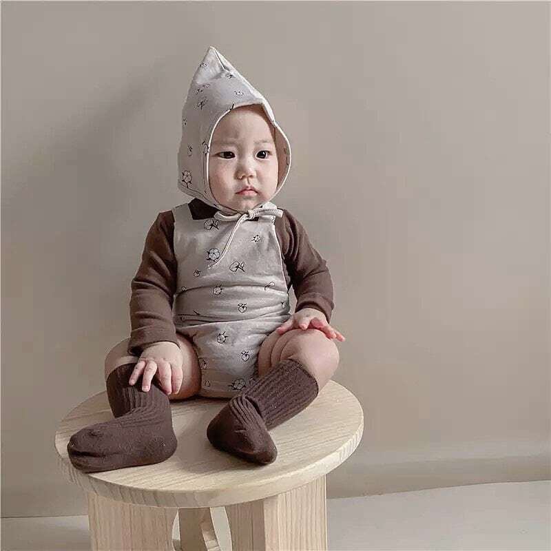 帽子付き春ロンパース