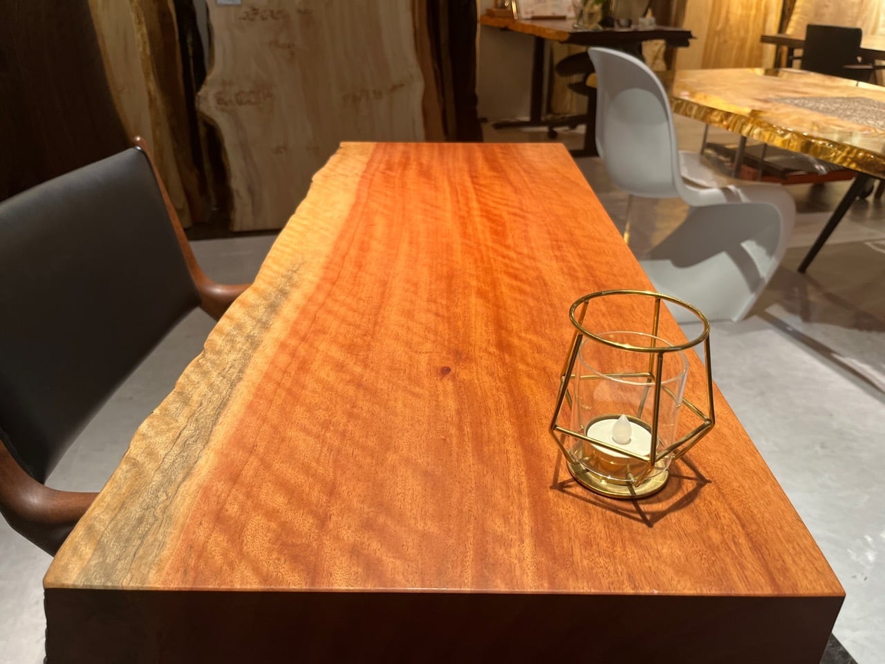 座卓　一枚板　重厚感あり vt_01_low_1.jpg