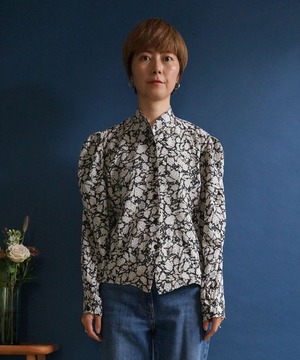 80's Black White Pattern Puff Sleeve Blouse