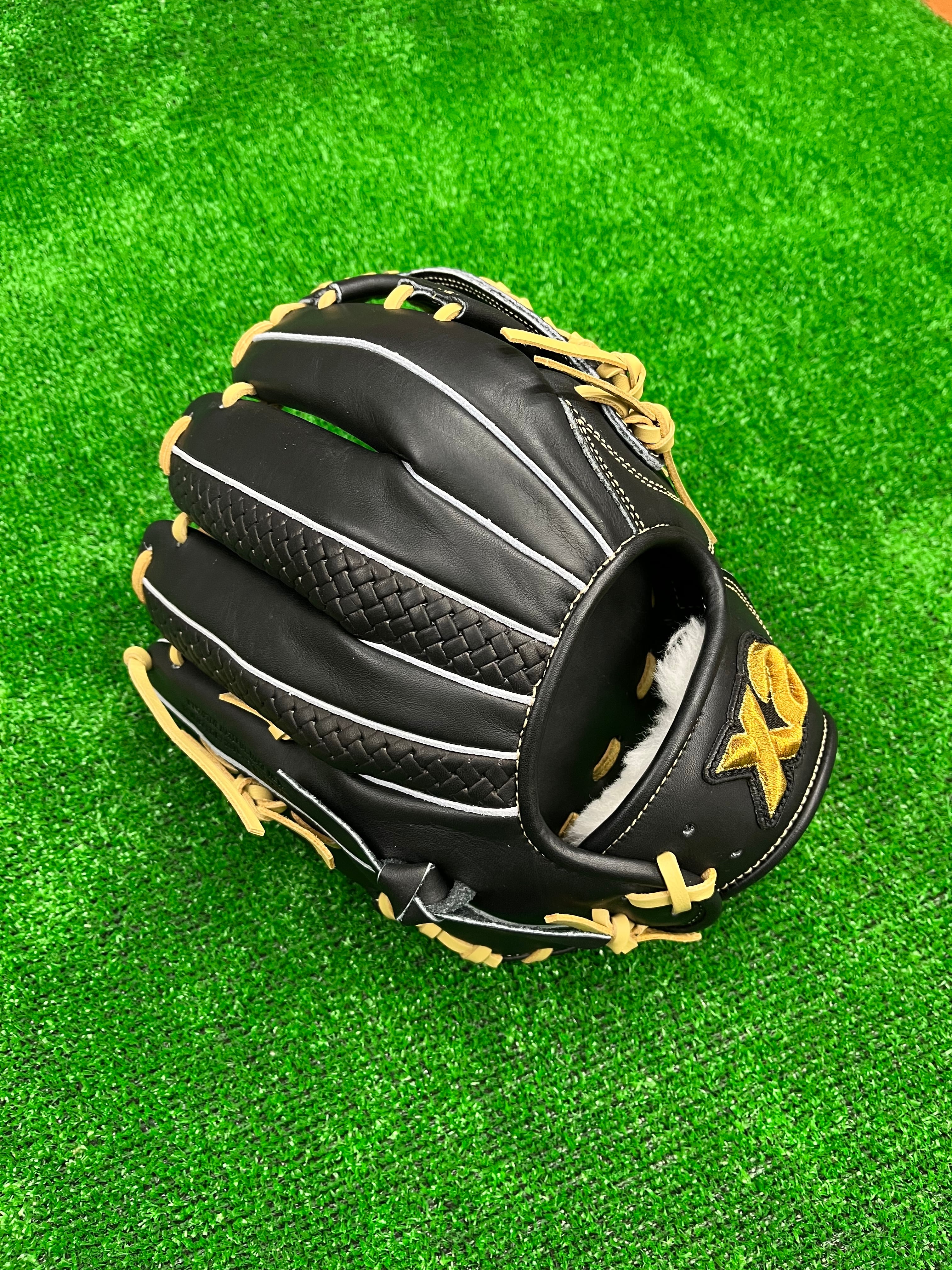 軟式用】XANAX TRUST-X 内野手用グラブ | テルイスポーツ