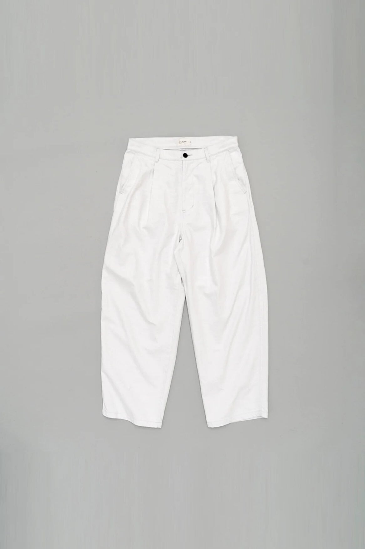 STILL BY HAND / Deep Tuck Denim Pants