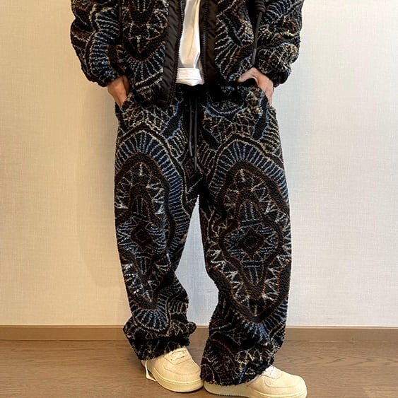 【予約販売】パンツ ボア 防寒 総柄 エスニック ストレート ボトムス メンズ カジュアル パンツ ダンス ストリート ルーズ ブラック 黒 こなれ感 お洒落 韓国 トレンド M/L/XL/2XL