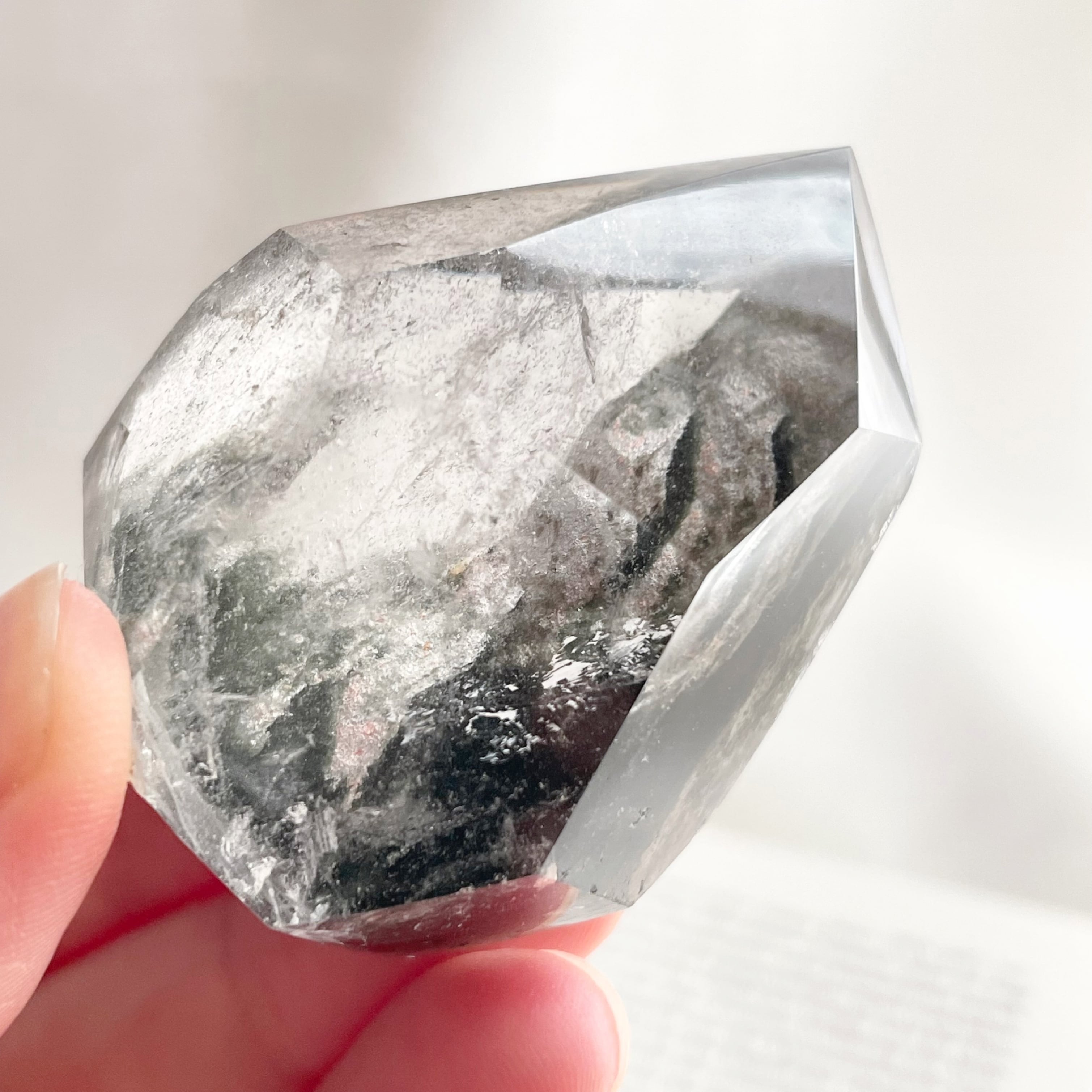 ガーデンクォーツ　フリーフォーム ガーデンクォーツ フリーフォーム B | Violet Beaming Stone 〜天然石