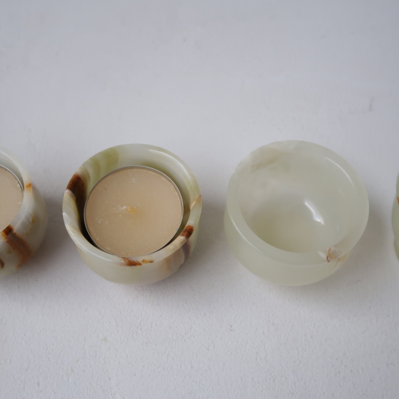 まるい石のおちょこd