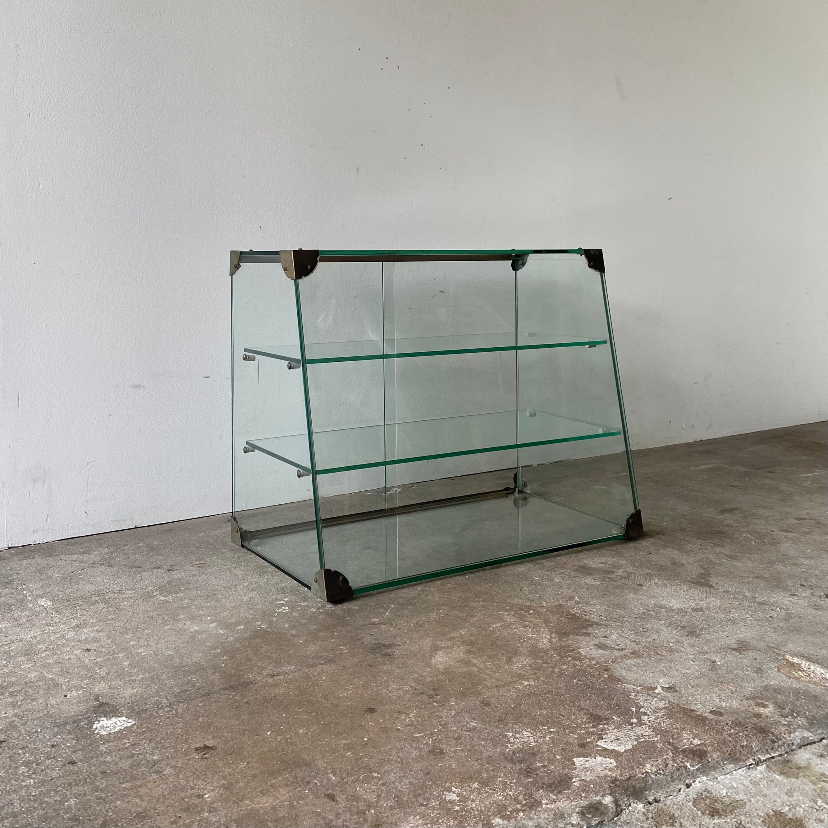 ガラスケース　0928