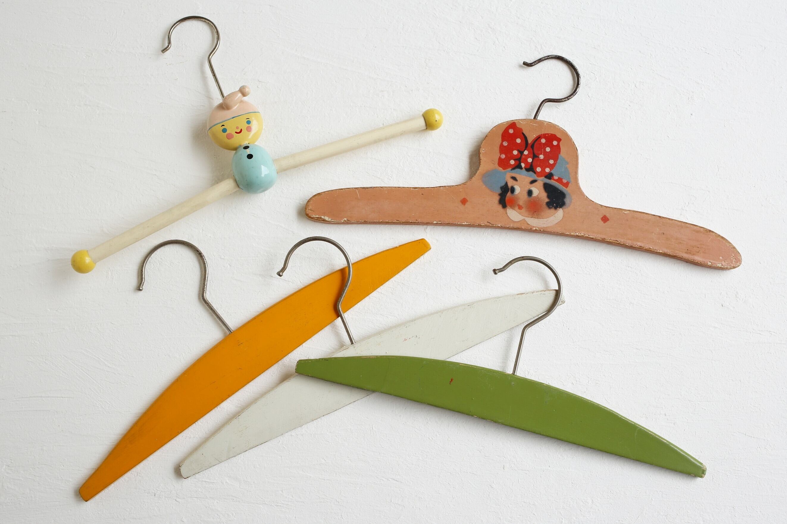 フランス アンティーク ヴィンテージ 木製 子供用ハンガー 3本セット