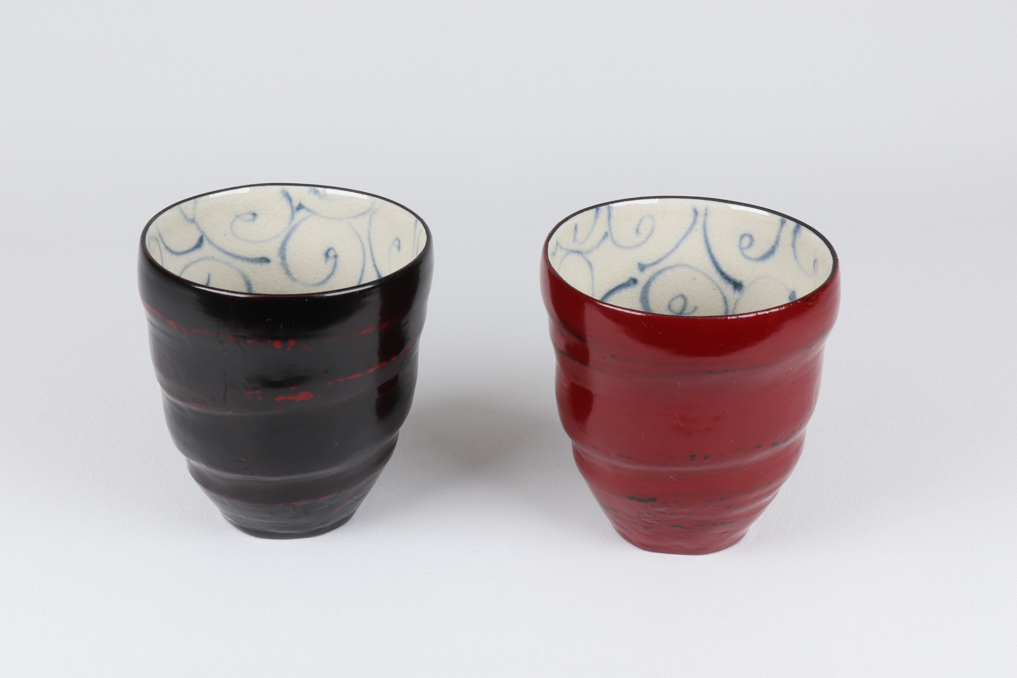 漆陶 湯呑 唐草【B級品】