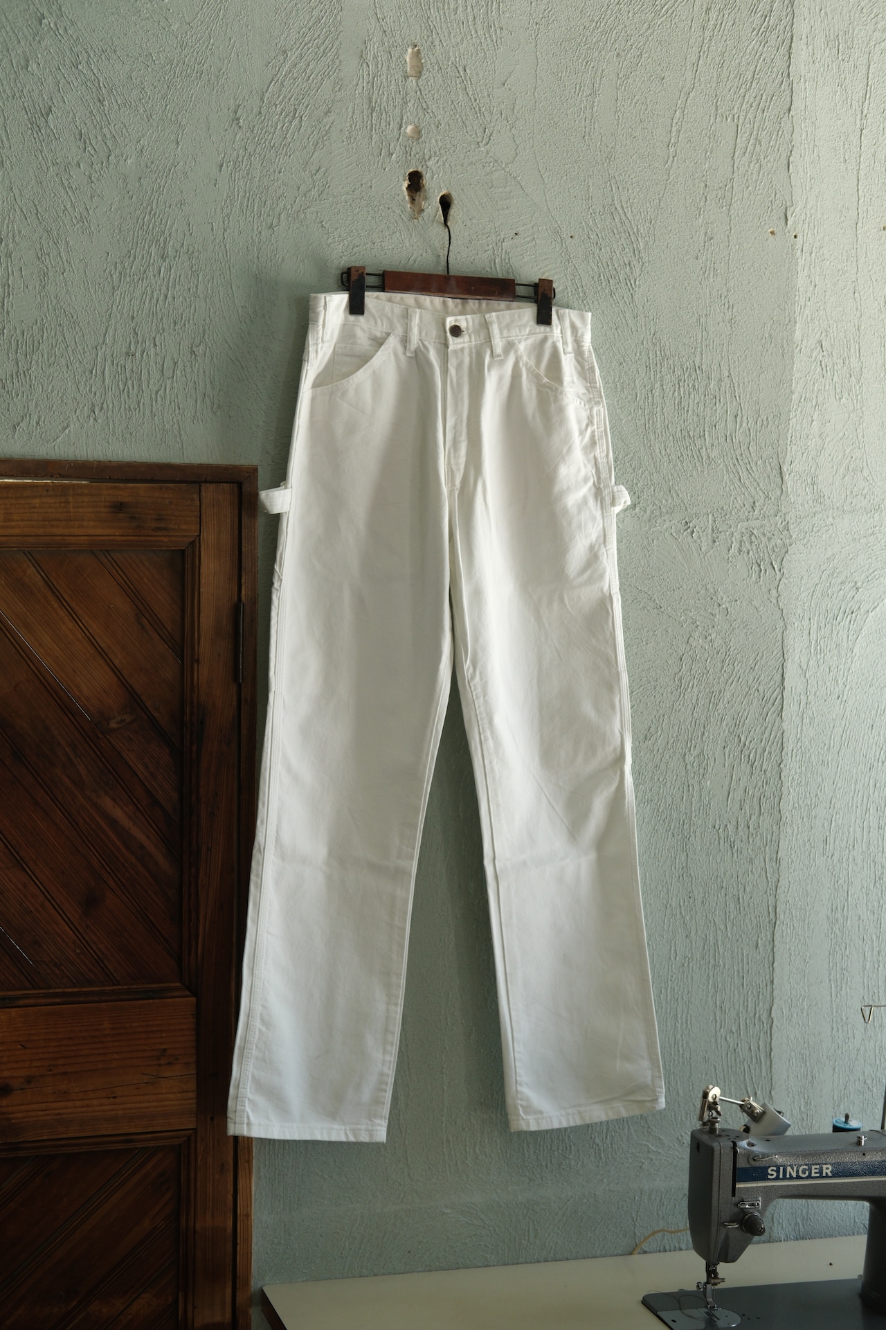 Utah / “Dickies” white painter pants