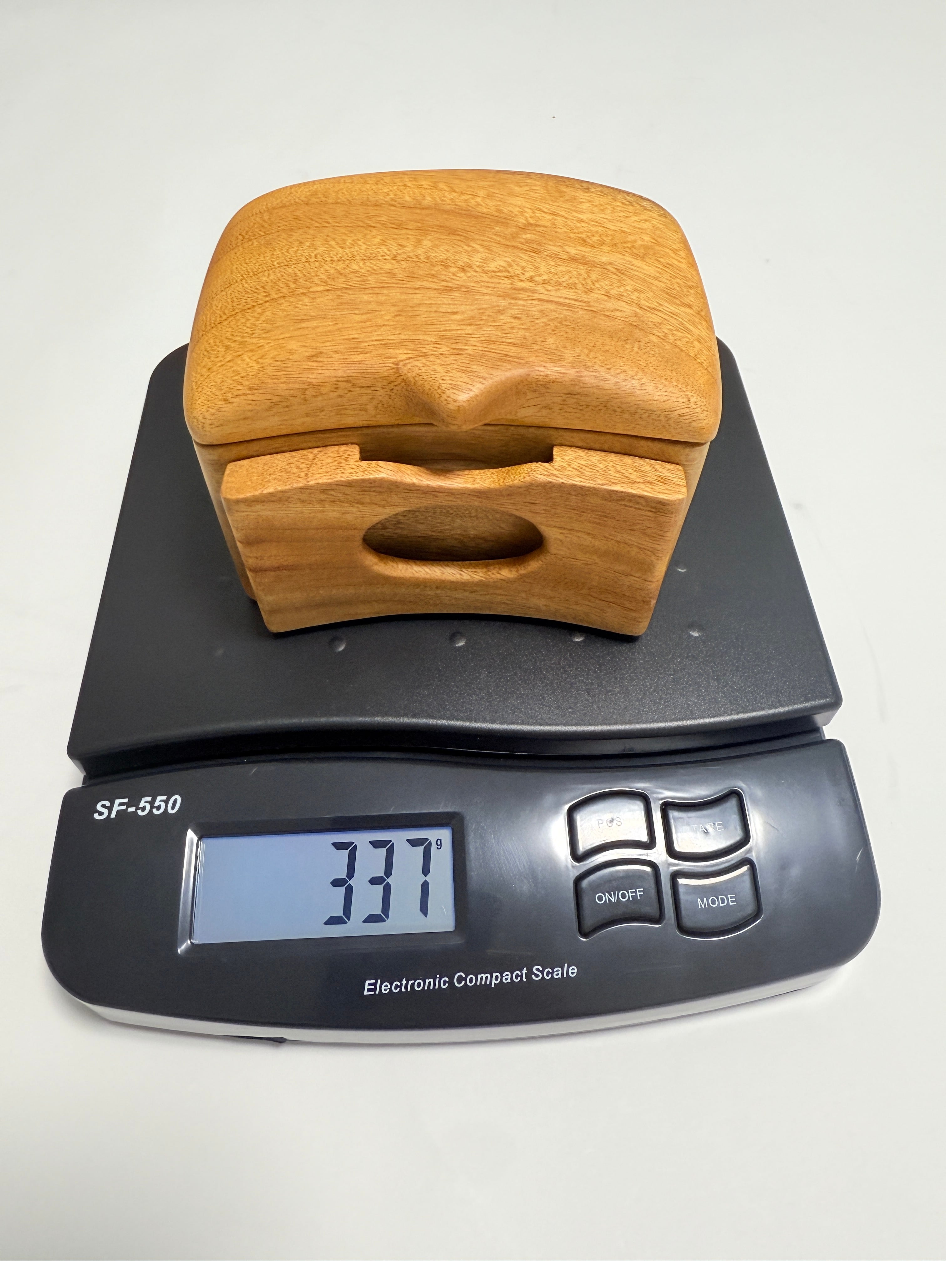 クスノキ くりぬきミニタイプ UROKODO餌箱 落とし込み、ヘチ釣り、前