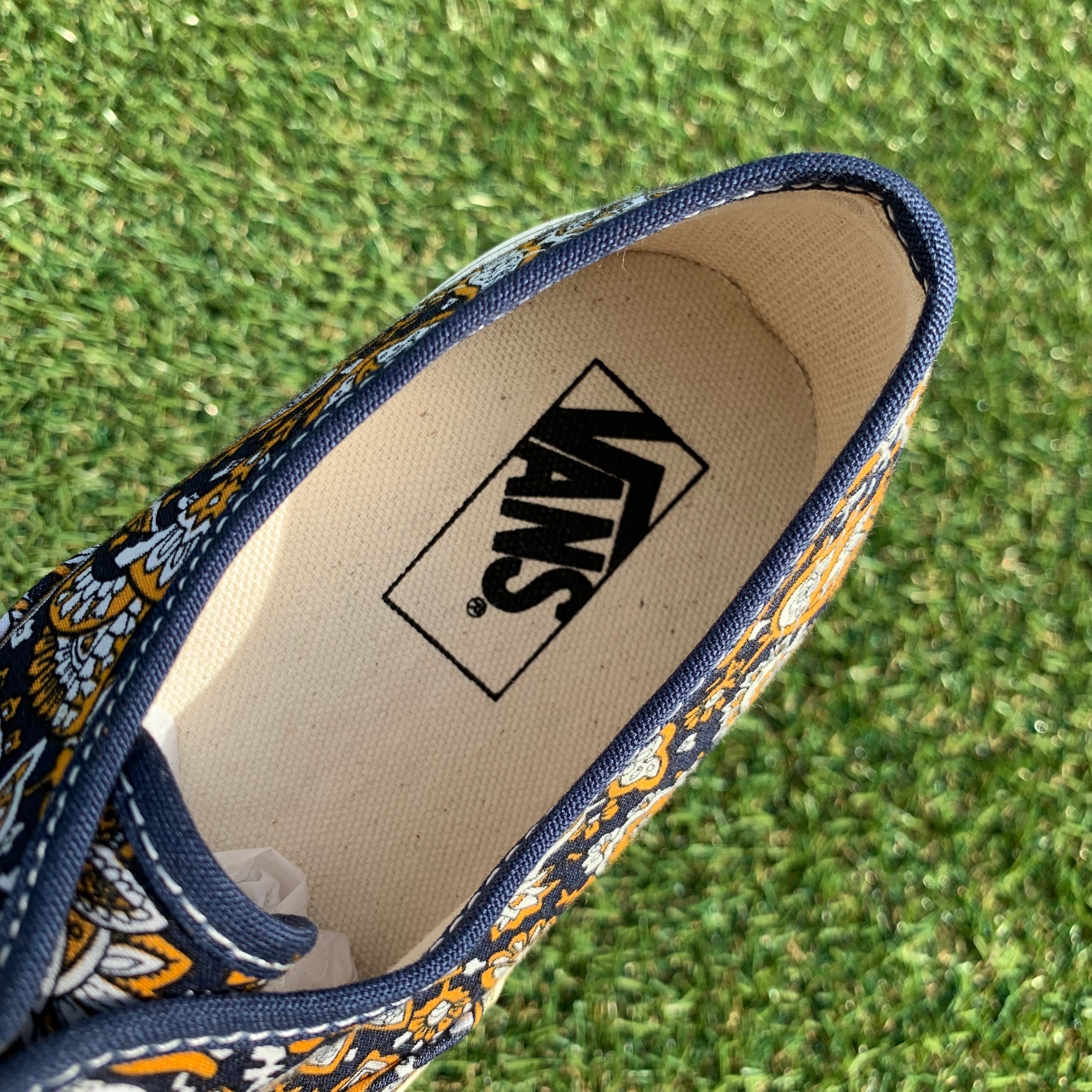 オニツカタイガー TIGER LOAFER ブラック 27.5cm 箱タグ付黒 VANS AUTHENTIC ヴァンズ オーセンティック 191 | PAY ID