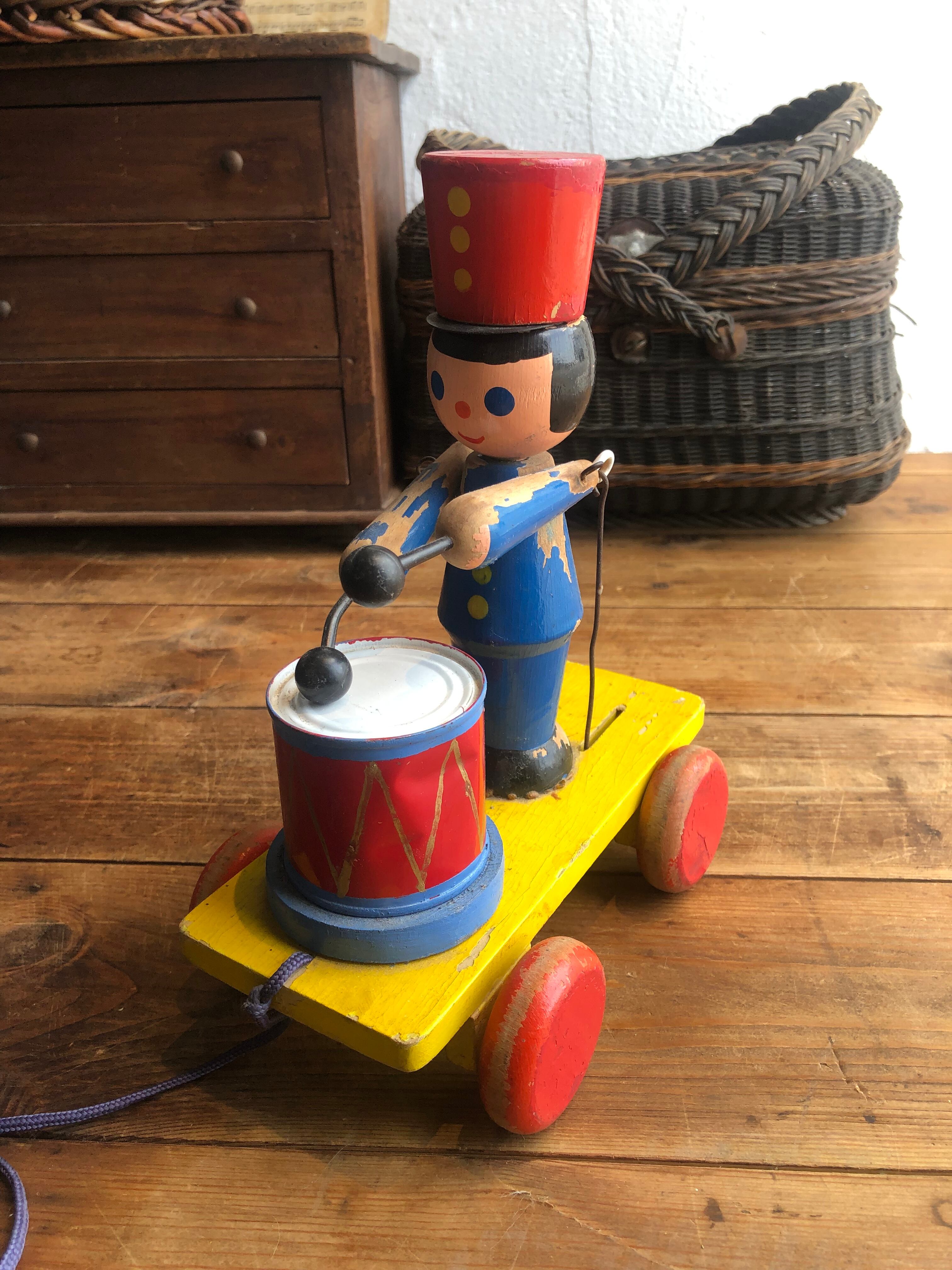 古い 木の おもちゃ 三輪車 戦前戦後 古道具 アンティーク ブロカント ケヤキの木のおもちゃ 三輪車 / 青森県階上町 | セゾンのふるさと納税