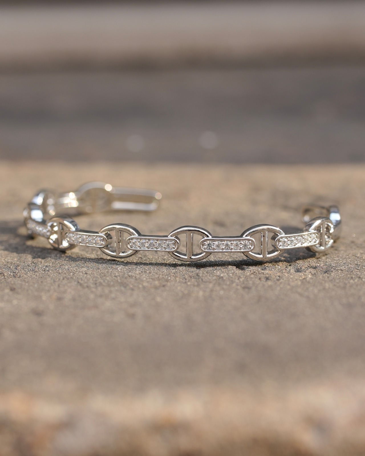 PREMIUM LUXURY ZIRCONIA BANGLE