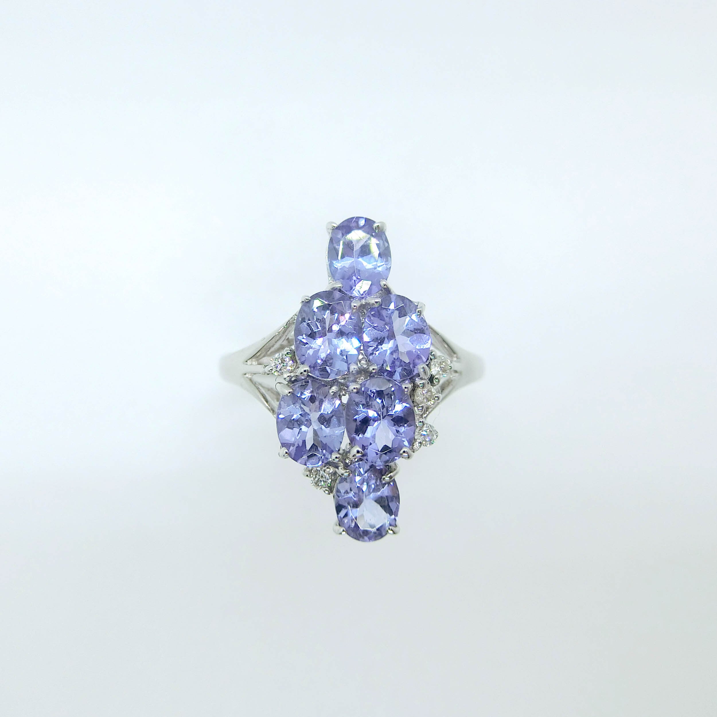 ダイヤモンド×タンザナイト リング K18WG 1.00ct 0.03ct