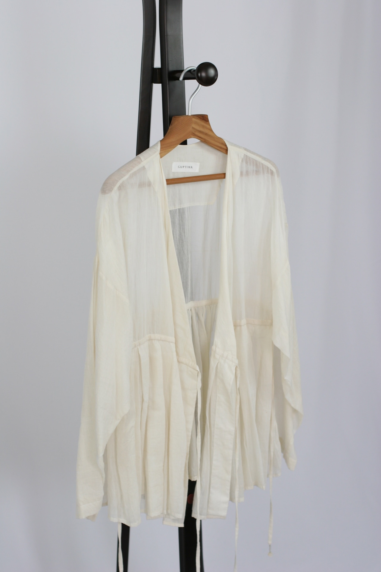 GUPTIHA(グプティハ) Rabari shirt 手織りシルクコットン カシュクールブラウス