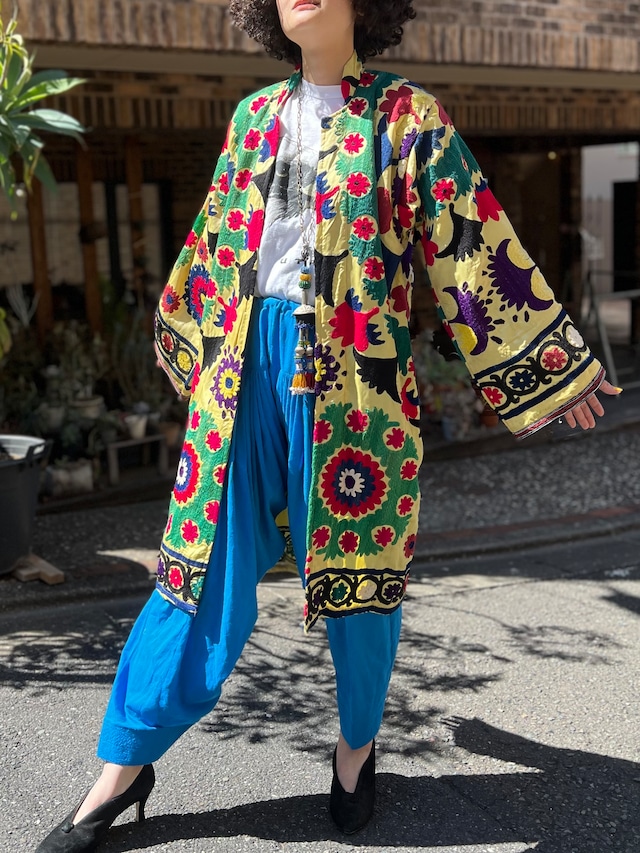 Vintage Uzbekistan Lemon yellow × multicolor floral embroidery jacket ( ヴィンテージ ウズベキスタン レモンイエロー × マルチカラー  花柄 刺繍ジャケット )