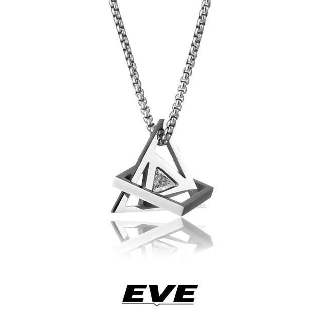 【EVEシリーズ】★ネックレス★ 首輪 アクセサリー 小物 ユニセックス デザイン性有り シルバー 三角形