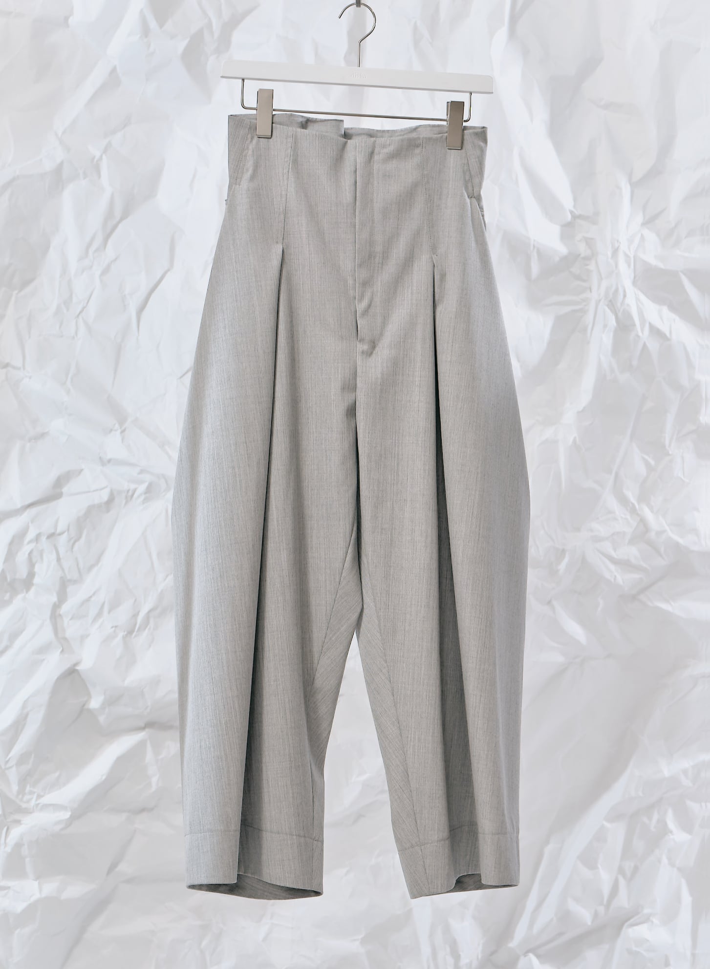 特別企画記念 ¥52,800→¥22,000ウールギャバジンテーパードパンツ グレー