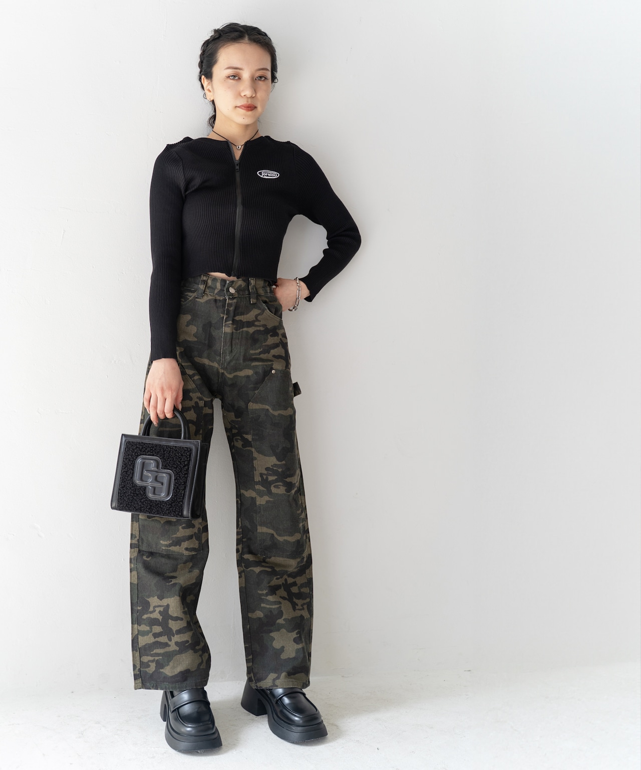 GYDA : CHAIN SHOULDER MINI SQUARE BAG GY-B335