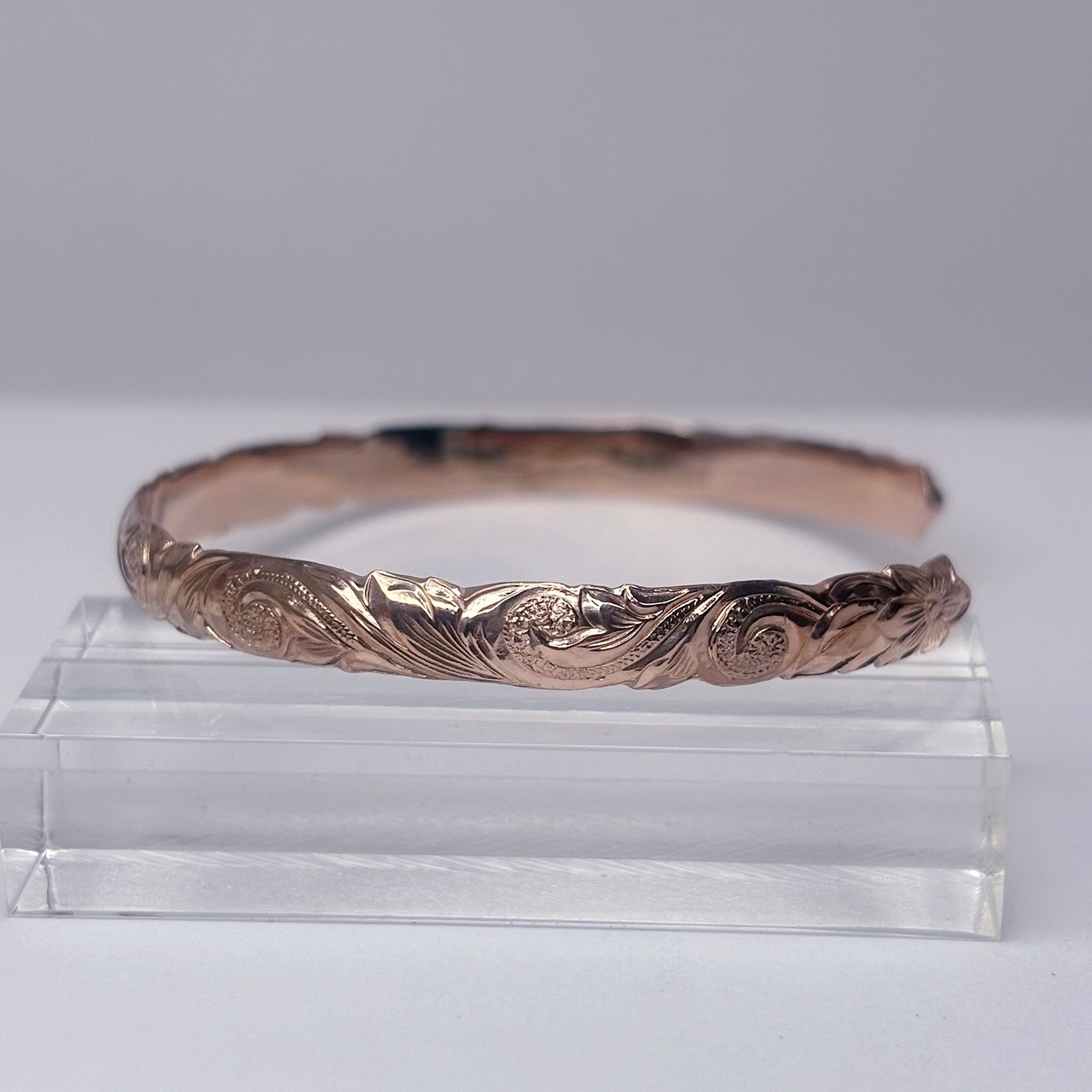 Classic Hawaiian Bangle -lucky plumeria / Pink Gold-