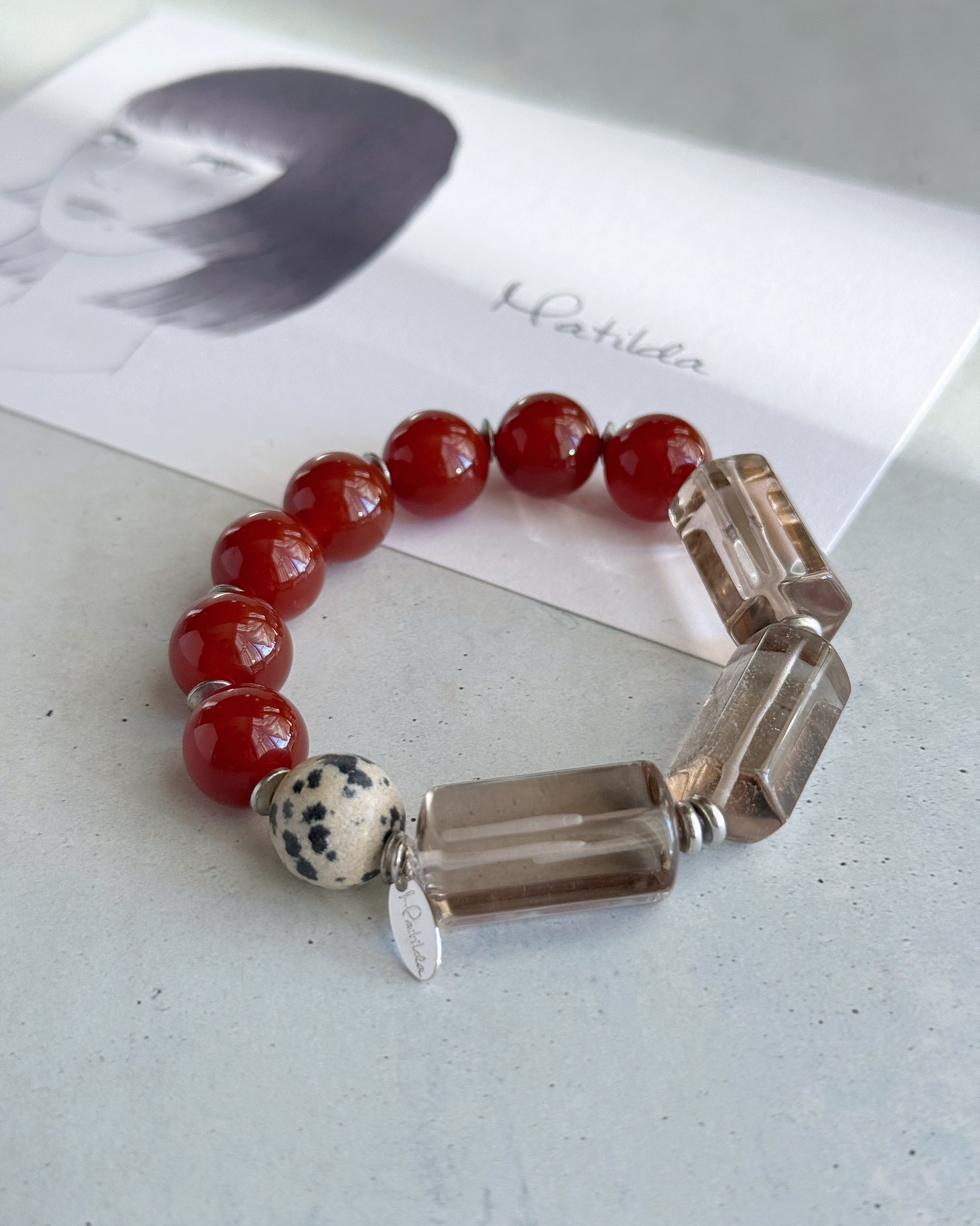 The 'Matilda' bracelet(レッドジェイド×スモーキークォーツ)