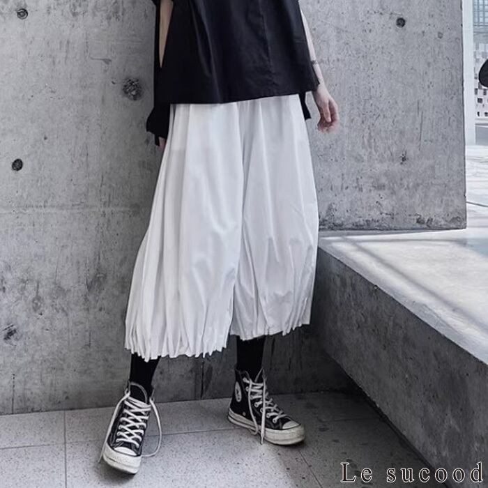 お支払い確認後20日以内発送】Le sucood モノクロ バギーパンツ