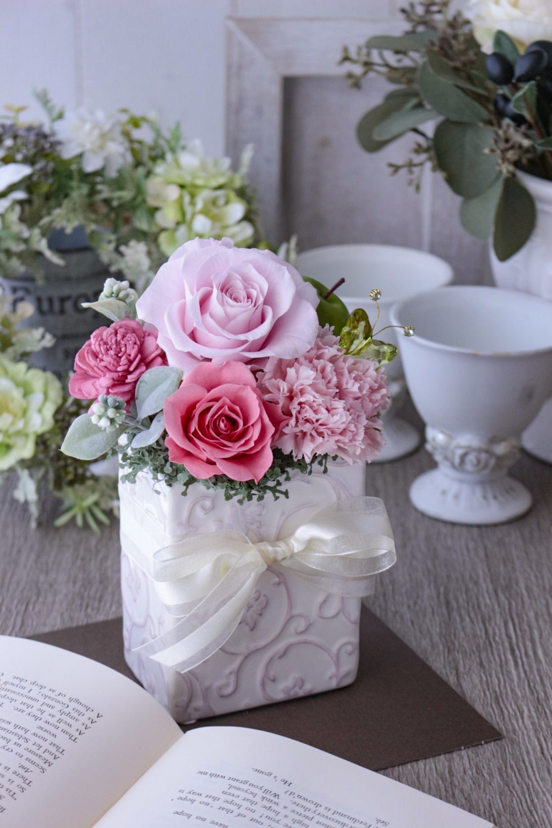 プリザーブドフラワーリース♡ベージュピンク✖︎ブラウンのリース