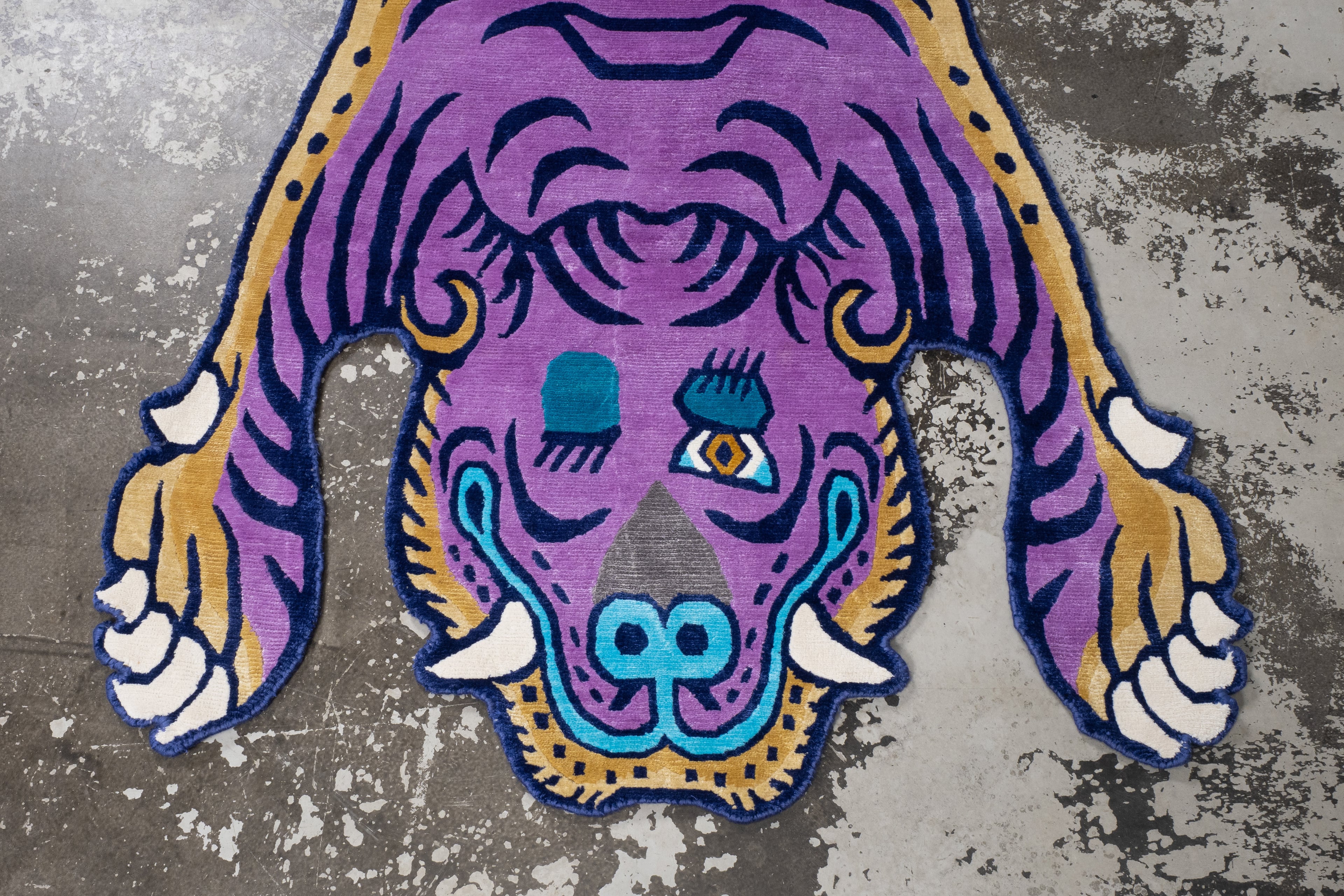 Tibetan Tiger Rug 《Lサイズ•シルク•オリジナル•パープルバージョン
