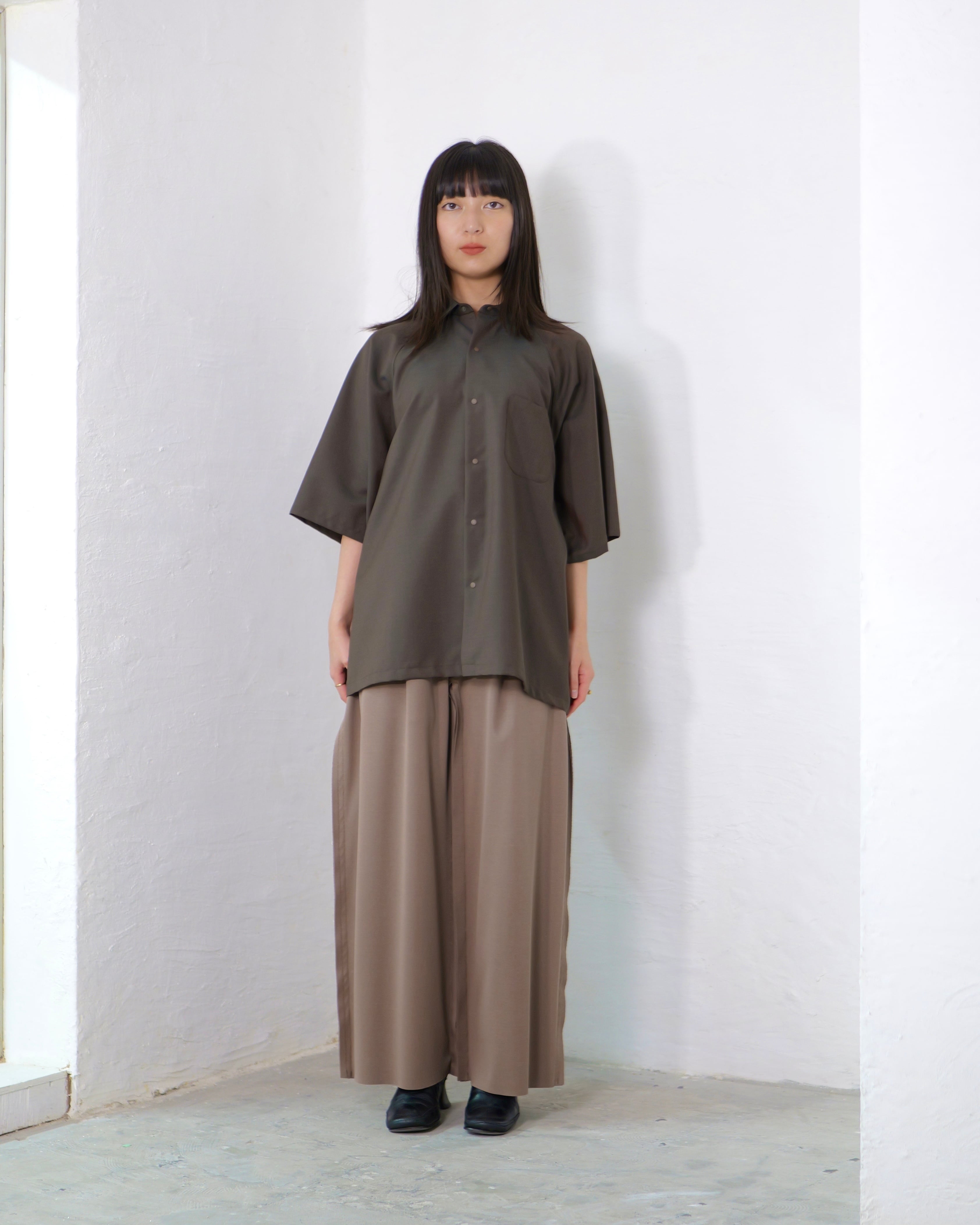 服屋 itochi ラグランハーフスリーブシャツ 半袖シャツ モヘヤ混 Mサイズ itochi - Wool & Kid mohair Tropical half sleeve shirt ：iridescent