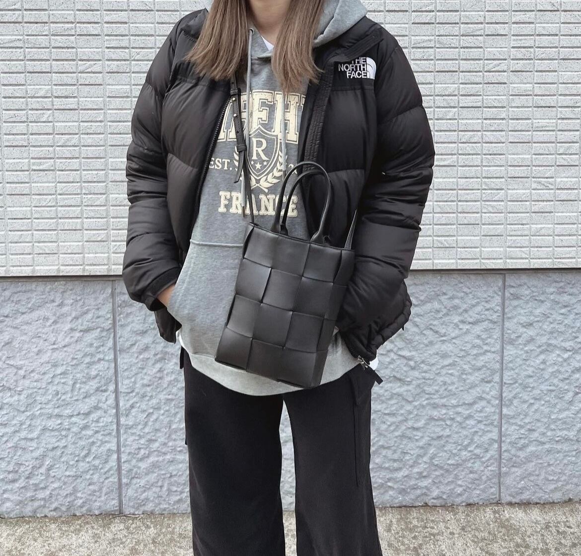 2color / カレッジロゴフードプルオーバー