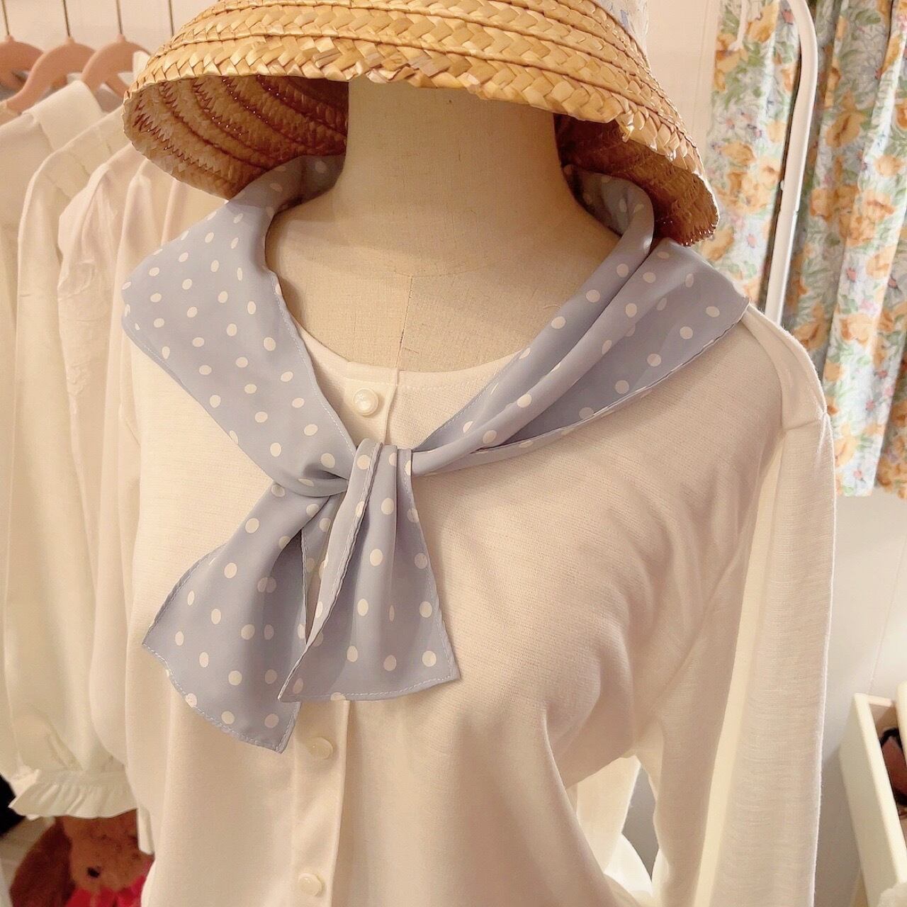 light blue dot sailor collar knit po