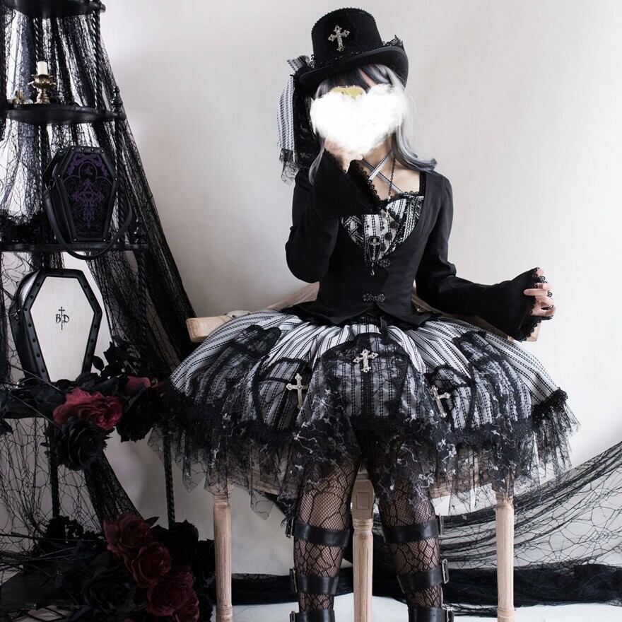 ゴスロリ 3点セット 修道女風 立ち襟ブラウス ＆ 教会プリント ミモレ