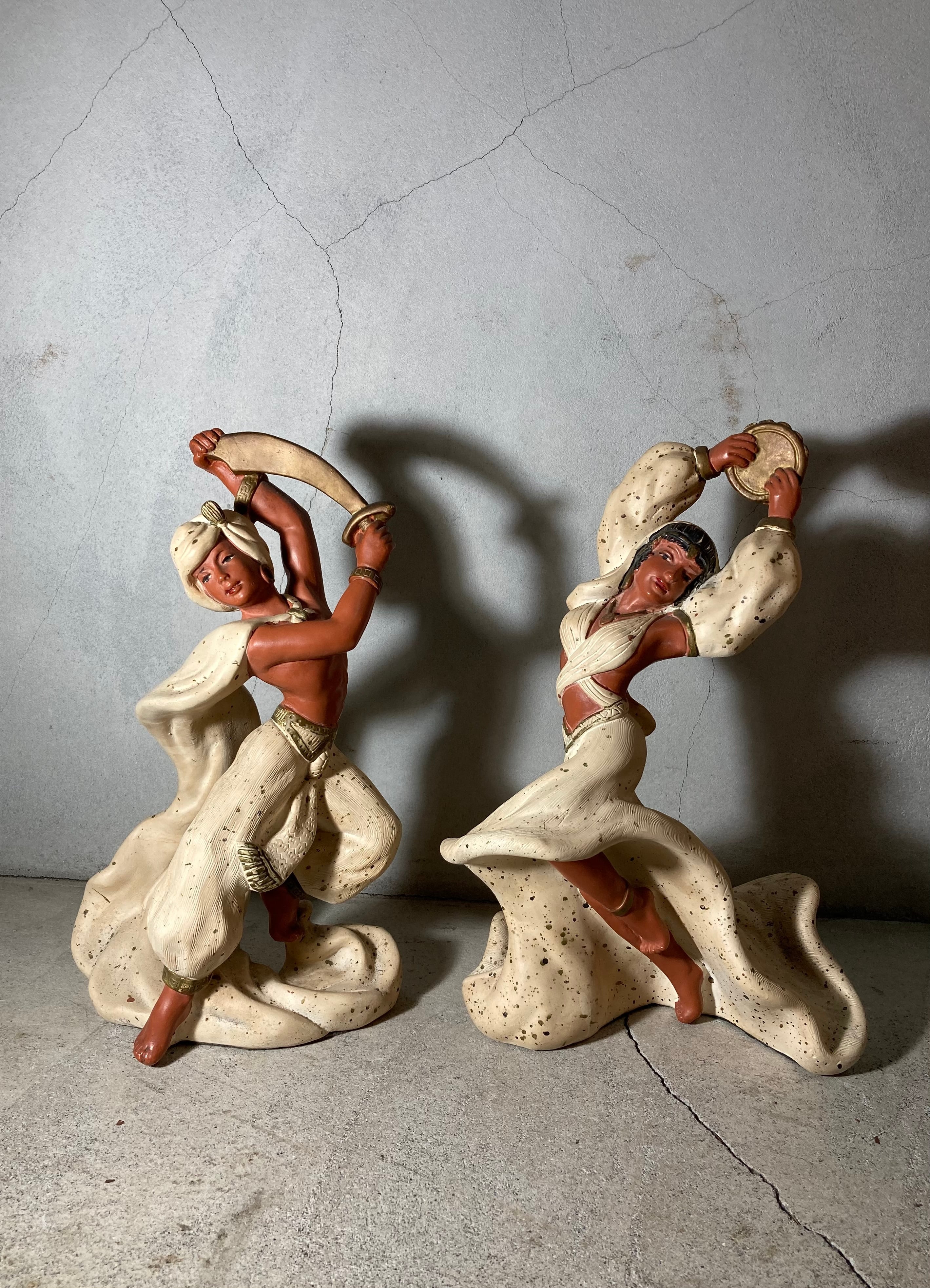 MIDCENTURY POLYNESIAN DANCER (beady antiques)