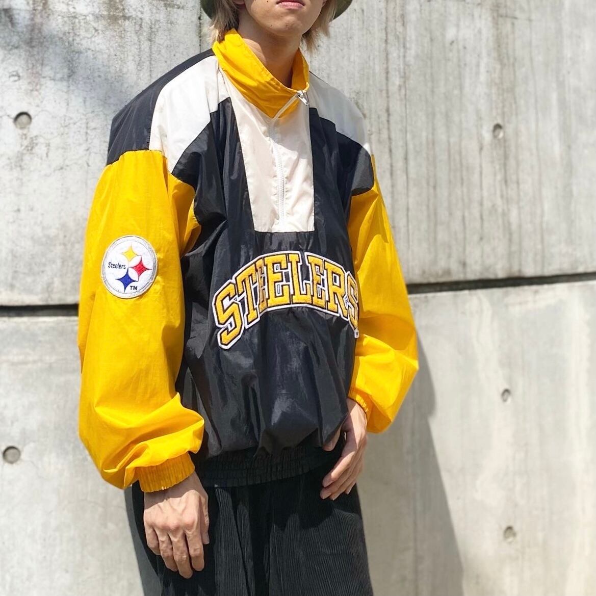 Steelers NFL ナイロンジャケット 黒 ロゴ  XXL